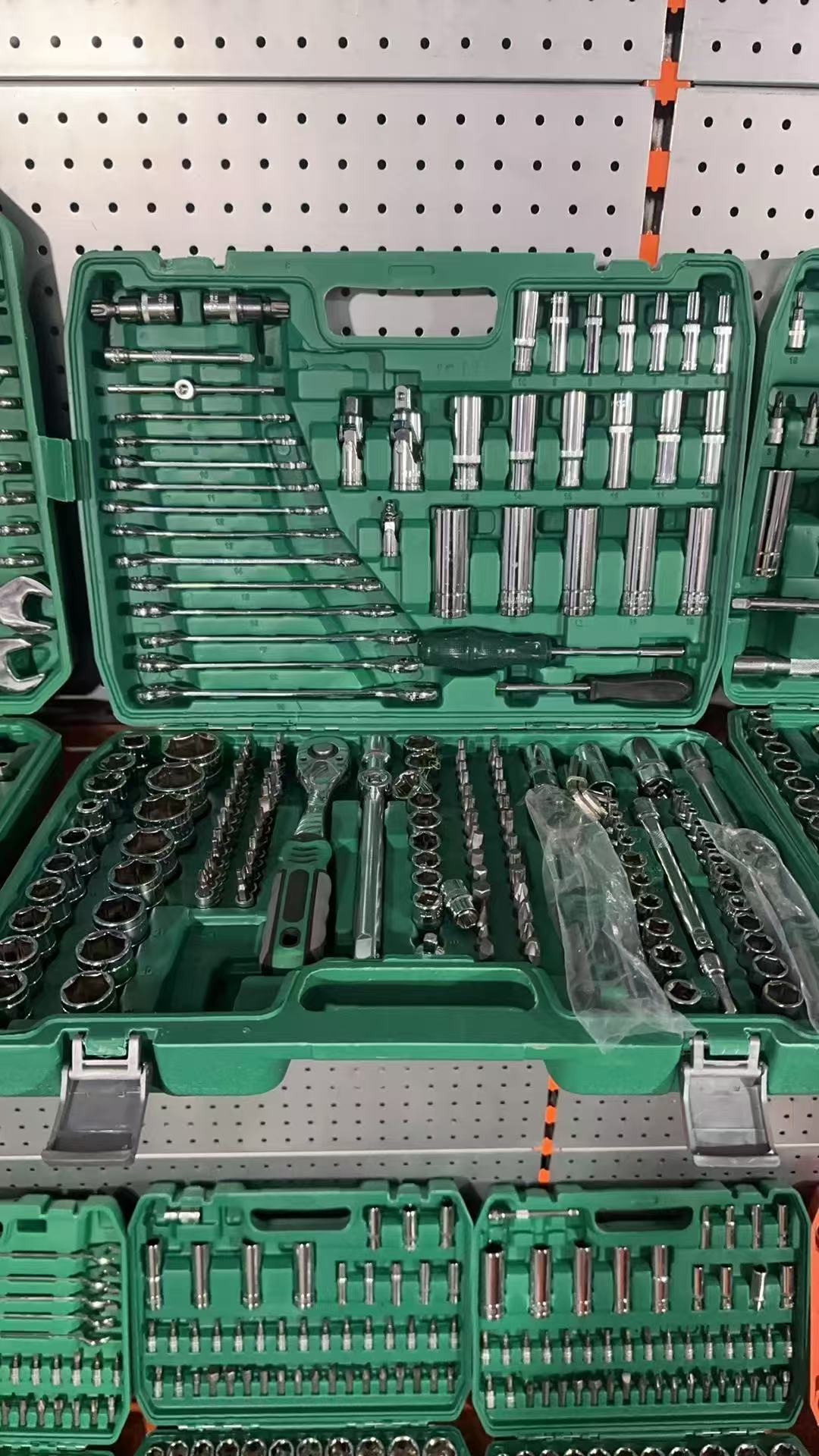Набор инструментов для авторем – обзор и цена Gardening Tools Repair